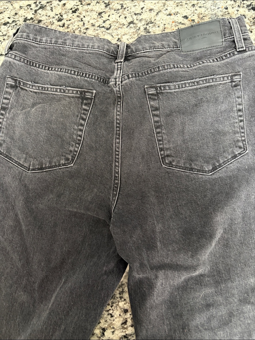 Lucky Brand women’s jeans - Picture 6 of 6